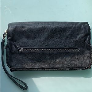 Forever21 black trifold faux leather clutch